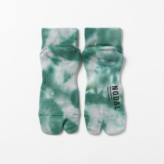 Tie Dye Socks - Light Gray x Green